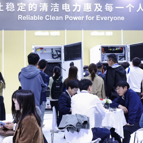 CIES2025 JDEnergy Exhibition English Translation Super "Burning"!! Singularity Energy is a Hit, Setting Off a Technological Upsurge